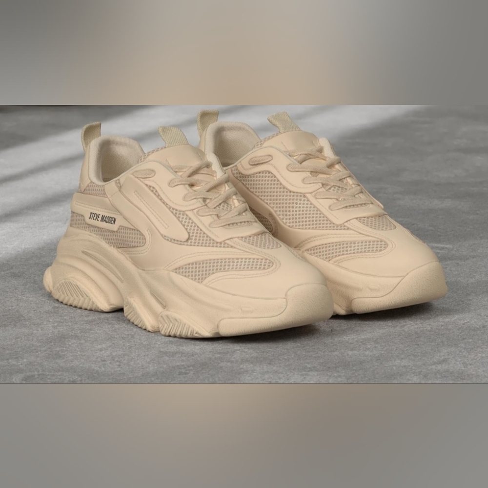 Steve Madden Women's Possession Platform Sneaker